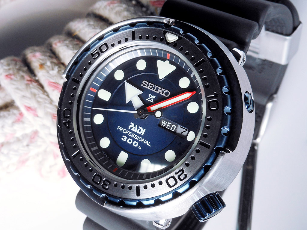 プロスペックダイバーズSEIKO PADI 限定モデル　プロスペックス　ダイバーズ