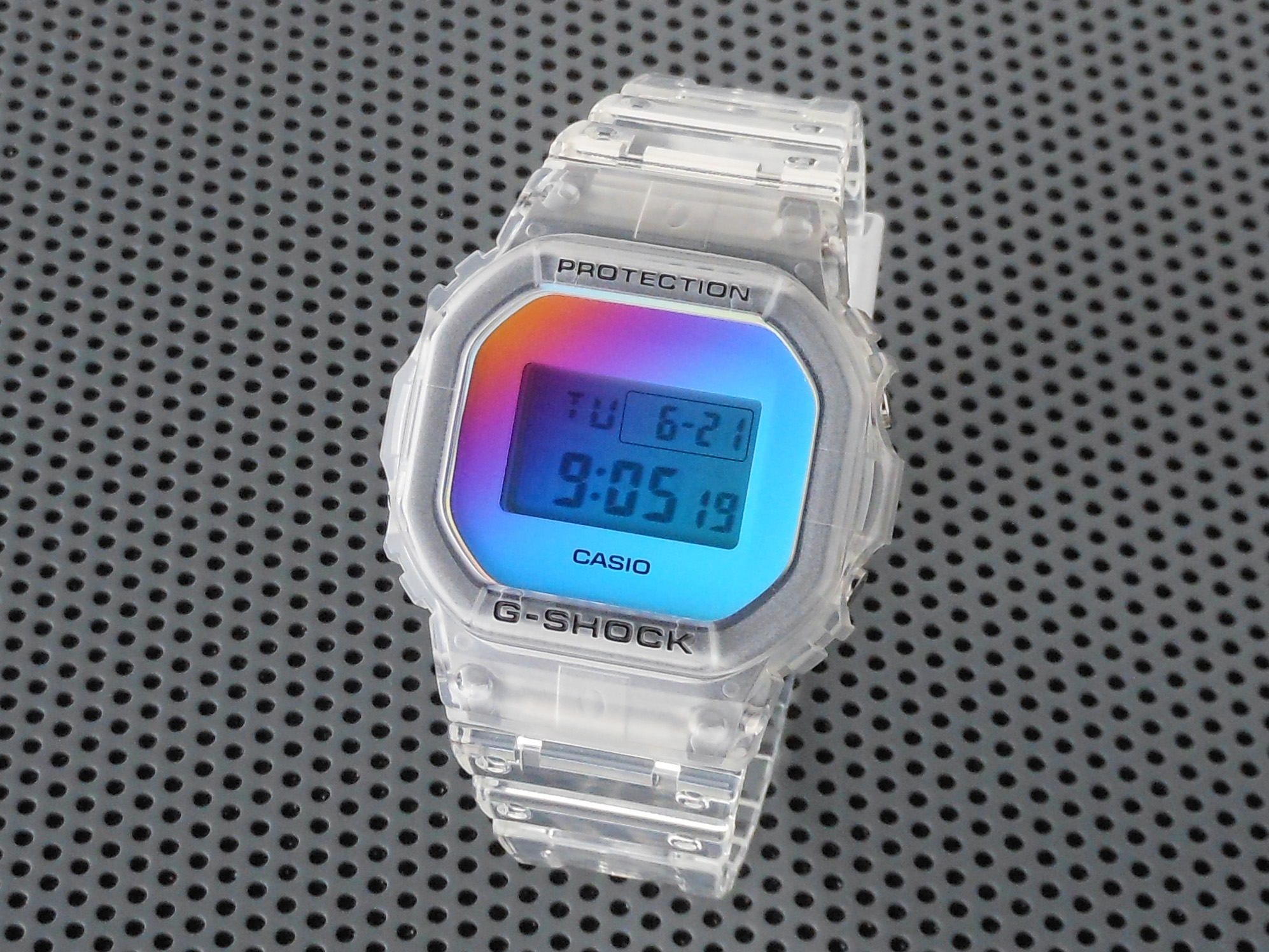 DW-5600シリーズ<レインボーカラー> | 静岡の宝石・時計専門店 DW-5600シリーズ<レインボーカラー> | 静岡の宝石・時計専門店