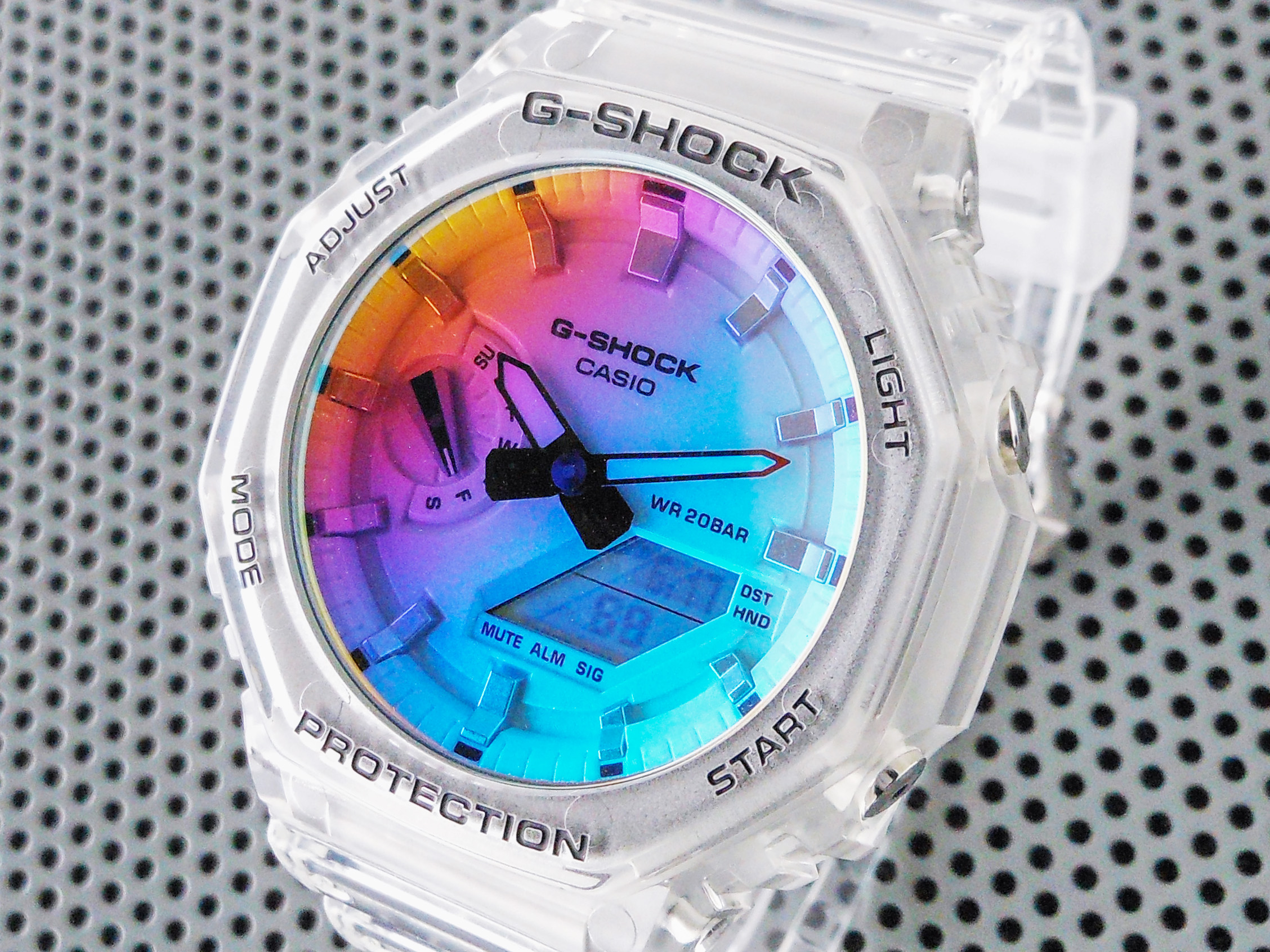 人気ショップが最安値挑戦！】 GA-2100SRS-7AJF G-SHOCK レインボー