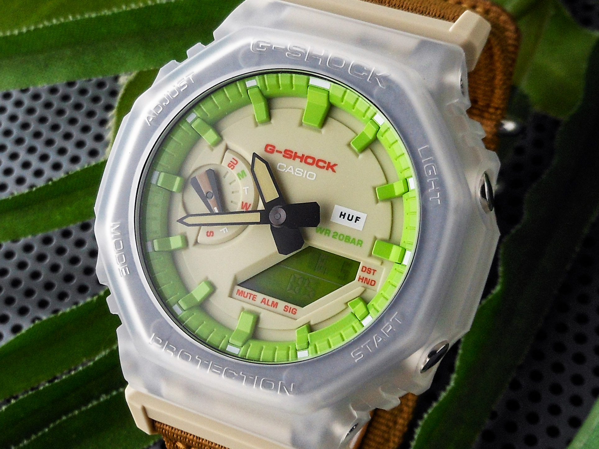 gショックHUF x G-SHOCK コラボモデル